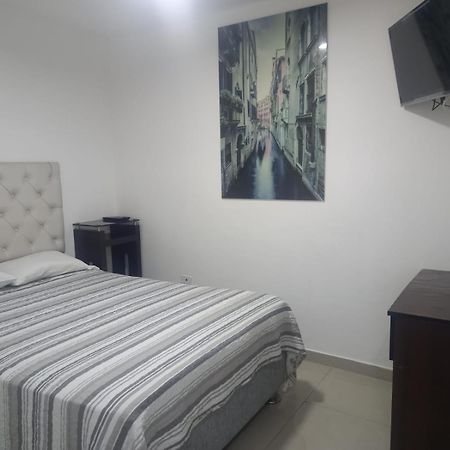 Luxury Suites P. Kennedy Лима Экстерьер фото
